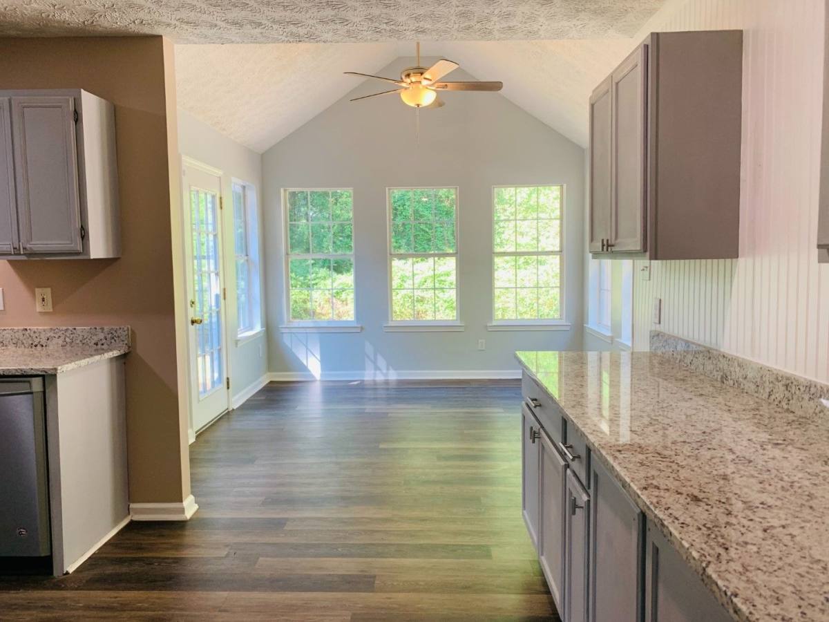 House for rent at 30 Standing Rock Rd, Senoia, GA 30276