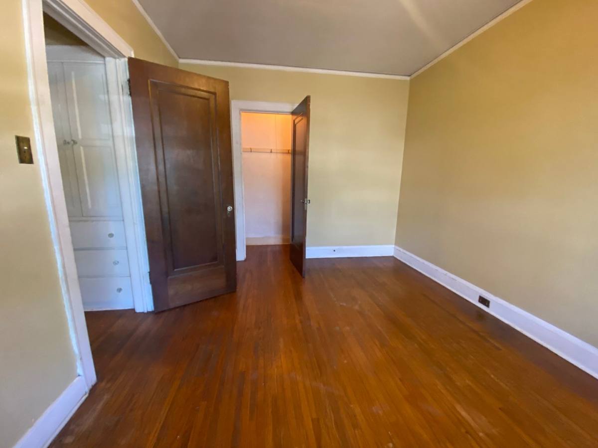 Apartment for rent at 3200 Garfield Ave S, Minneapolis, MN 55408