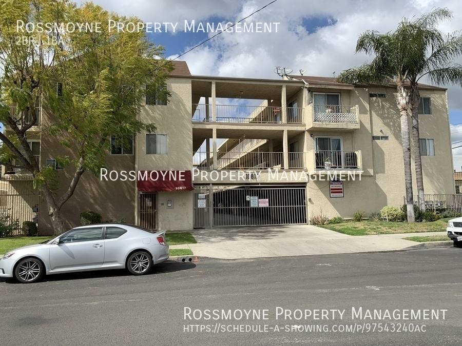 Apartment for rent at 10817 White St #207, Sun Valley, CA 91352
