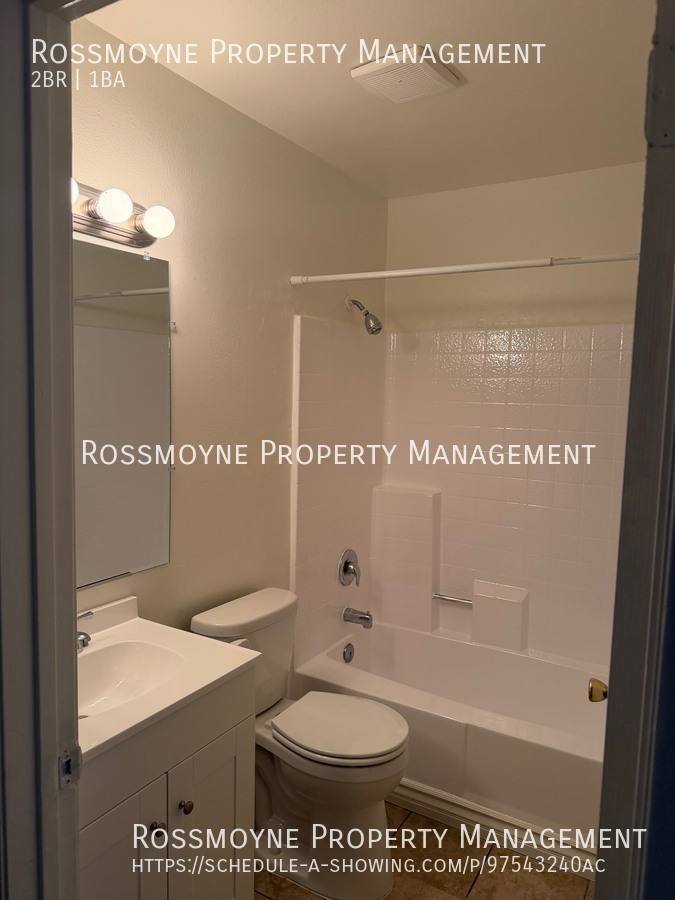 Apartment for rent at 10817 White St #207, Sun Valley, CA 91352
