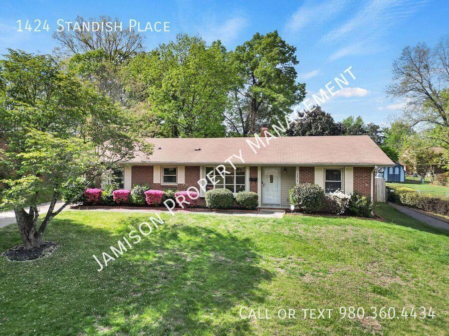 House for rent at 1424 Standish Place, Charlotte, NC 28216