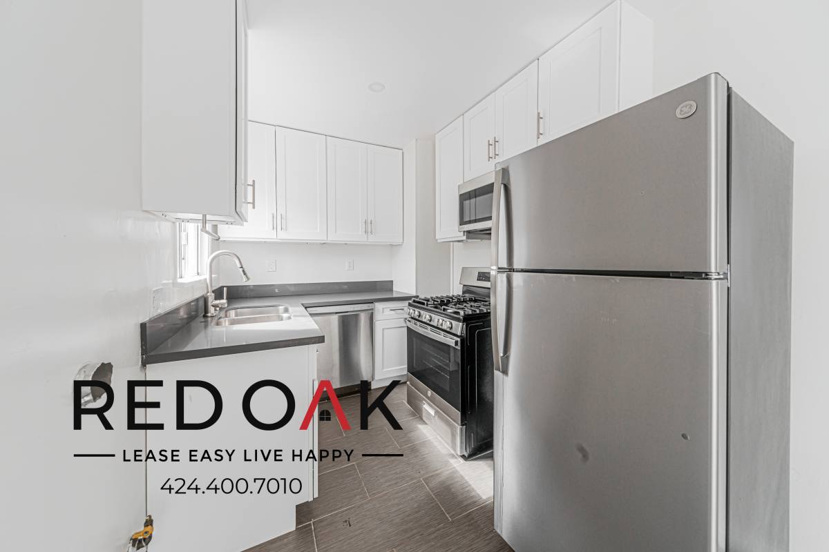 Condo for rent at 4010 W 130th St #C, Hawthorne, CA 90250