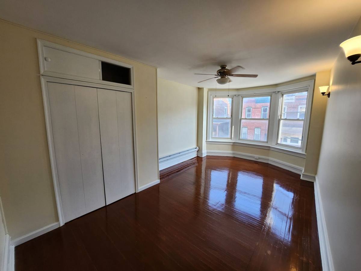 Apartment for rent at 113-115 N 12th & 1145 W Linden St, Allentown, PA 18102