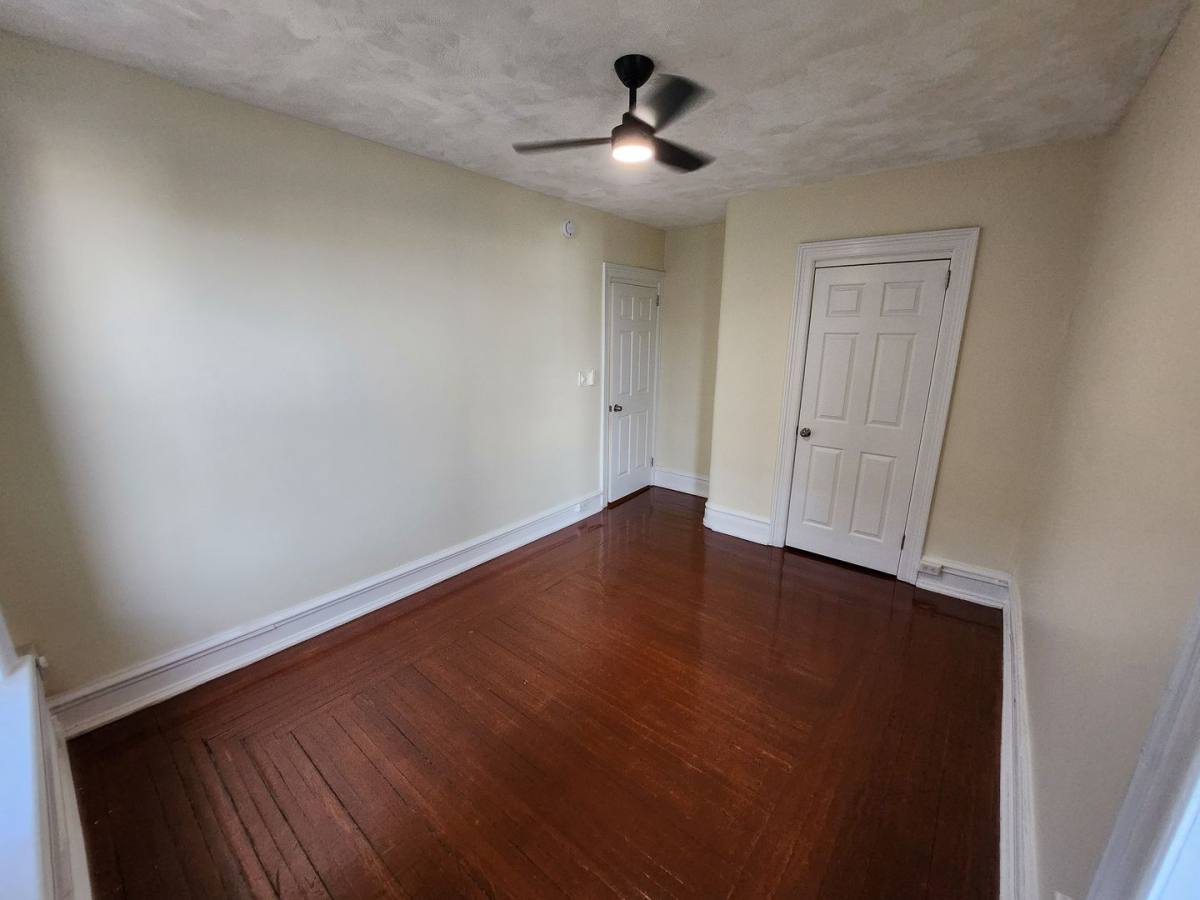 Apartment for rent at 113-115 N 12th & 1145 W Linden St, Allentown, PA 18102