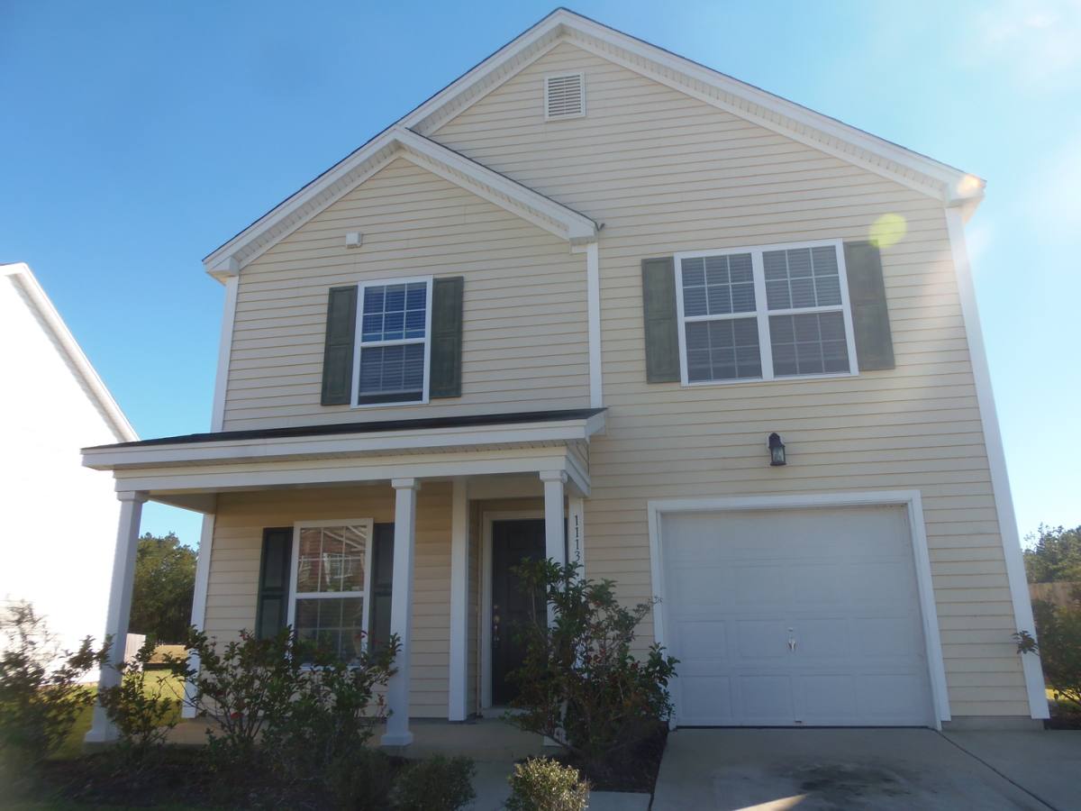 House for rent at 1113 Flyway Rd, Summerville, SC 29483