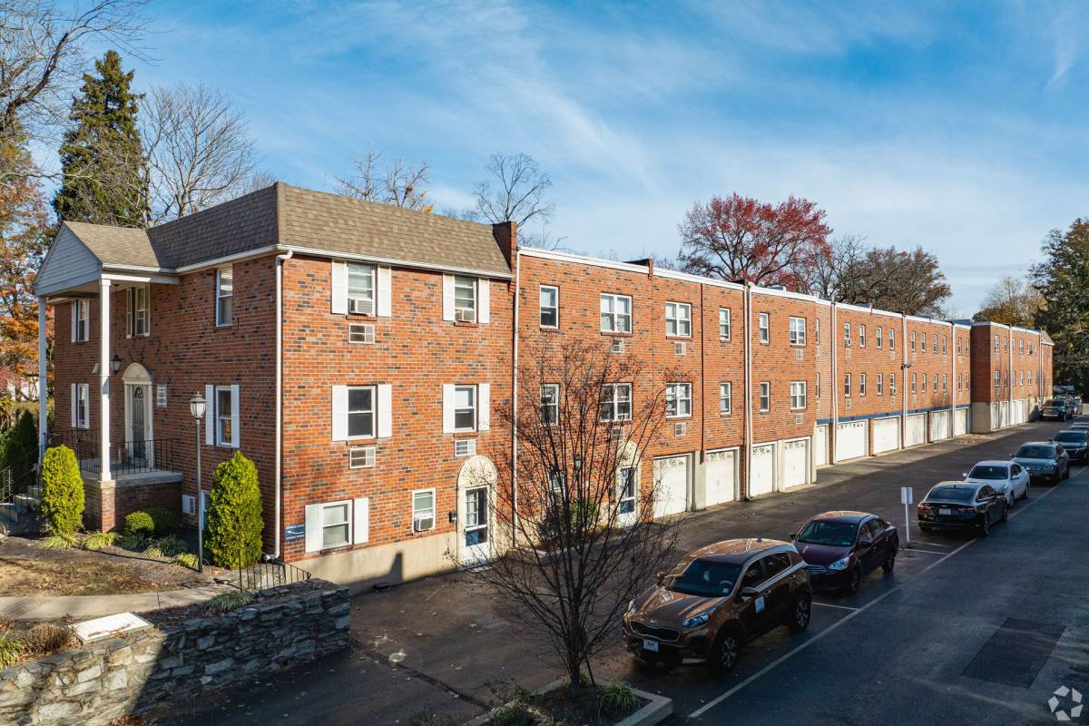Apartment for rent at 105-117 N Lansdowne Ave, Lansdowne, PA 19050