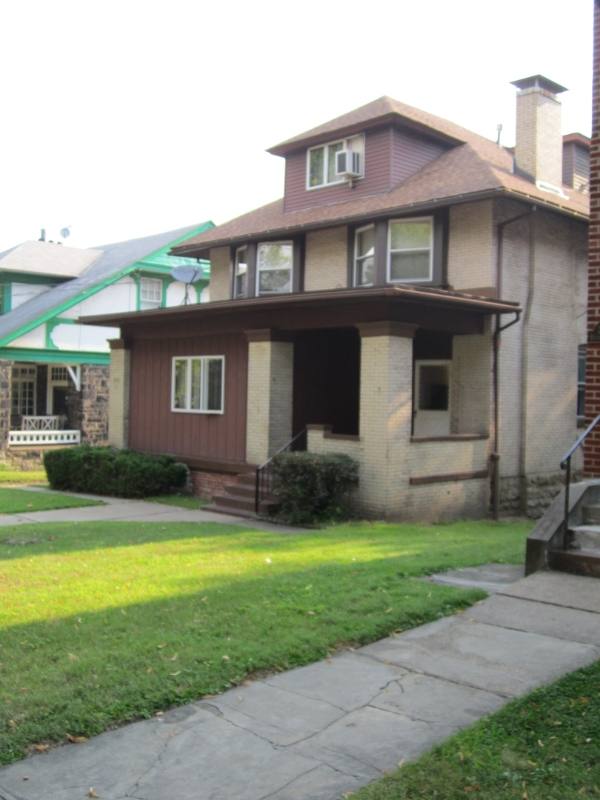 Apartment for rent at 2419 Beechwood Blvd, Pittsburgh, PA 15217