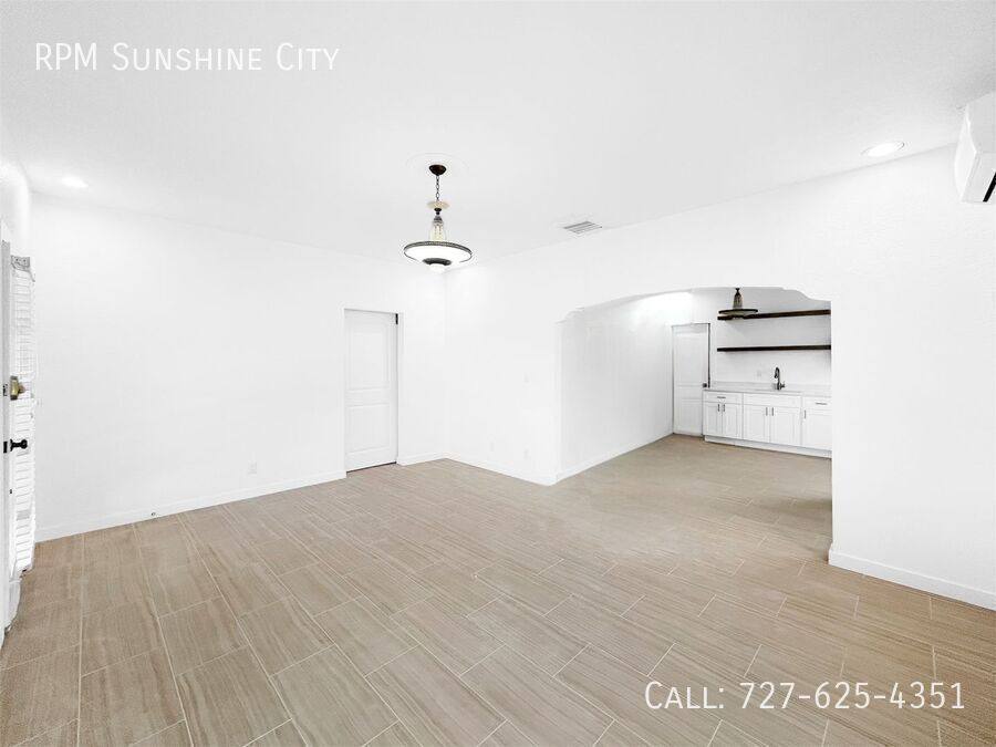 Apartment for rent at 701 S Bermuda Blvd #A, Tampa, FL 33605
