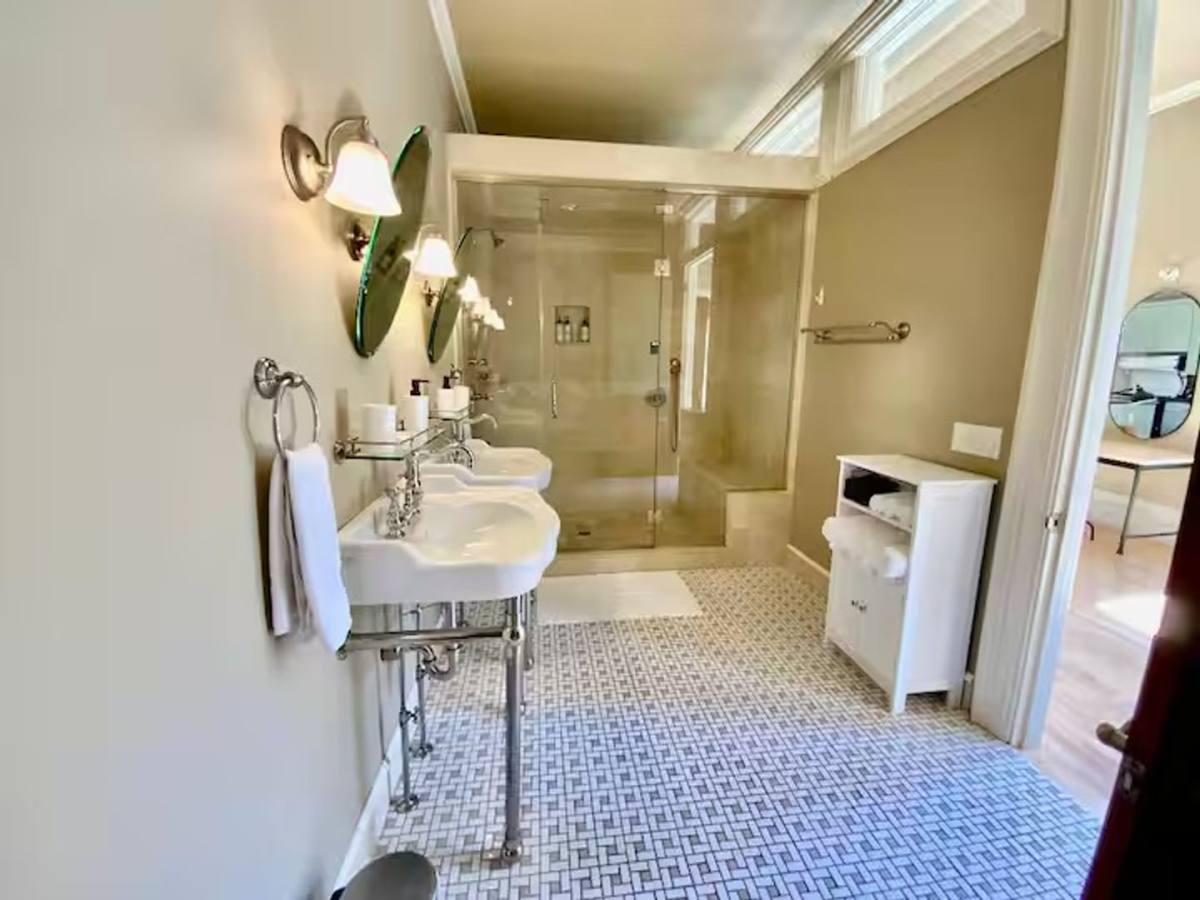 Condo for rent at 1001 N Marting Luther King Jr Dr #2, Milwaukee, WI 53203