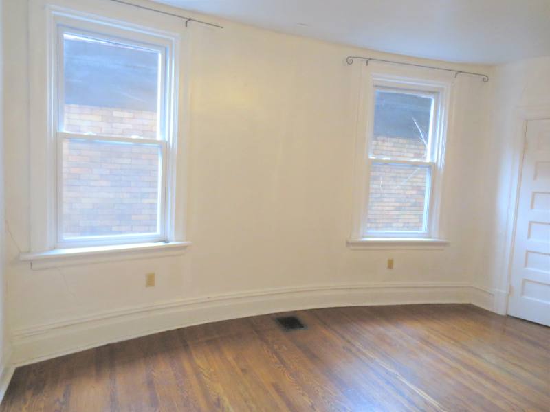 Apartment for rent at 5706 Darlington Rd - 2nd Floor, Pittsburgh, PA 15217