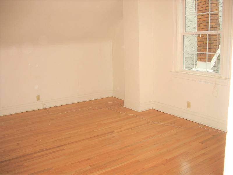 Apartment for rent at 5706 Darlington Rd - 3rd Floor, Pittsburgh, PA 15217