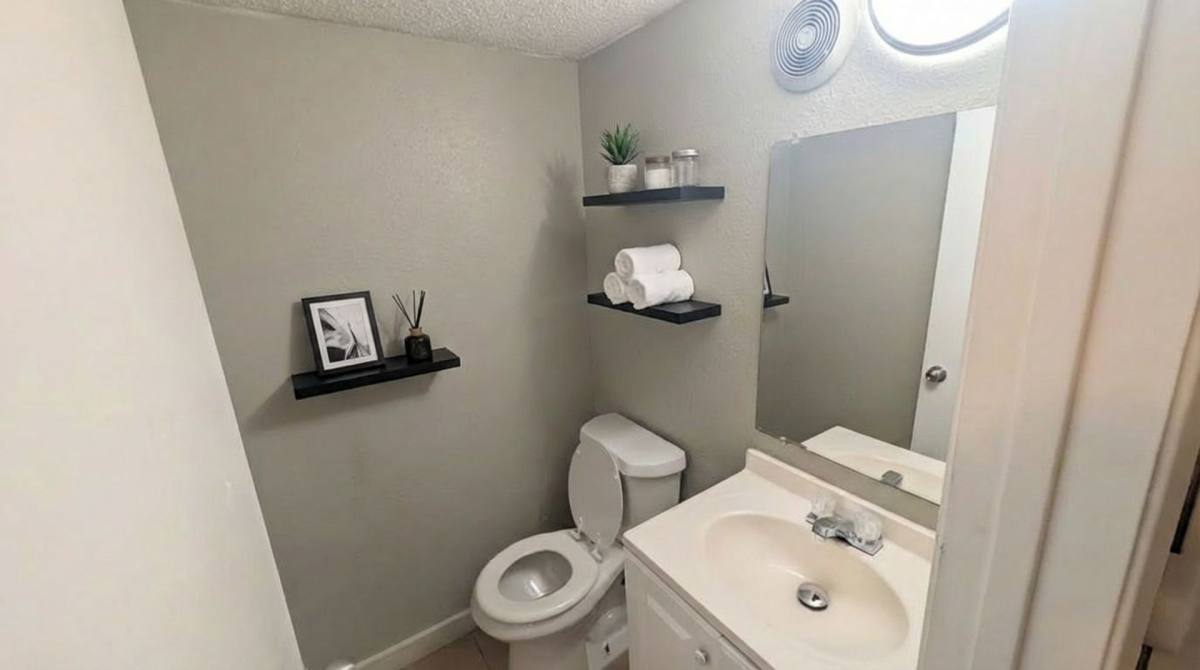 Apartment for rent at 1711 Burton Dr, Austin, TX 78741