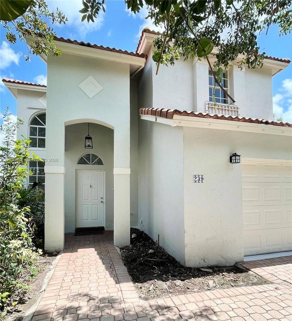 House for rent at 239 NW 107th Ave, Hollywood, FL 33026
