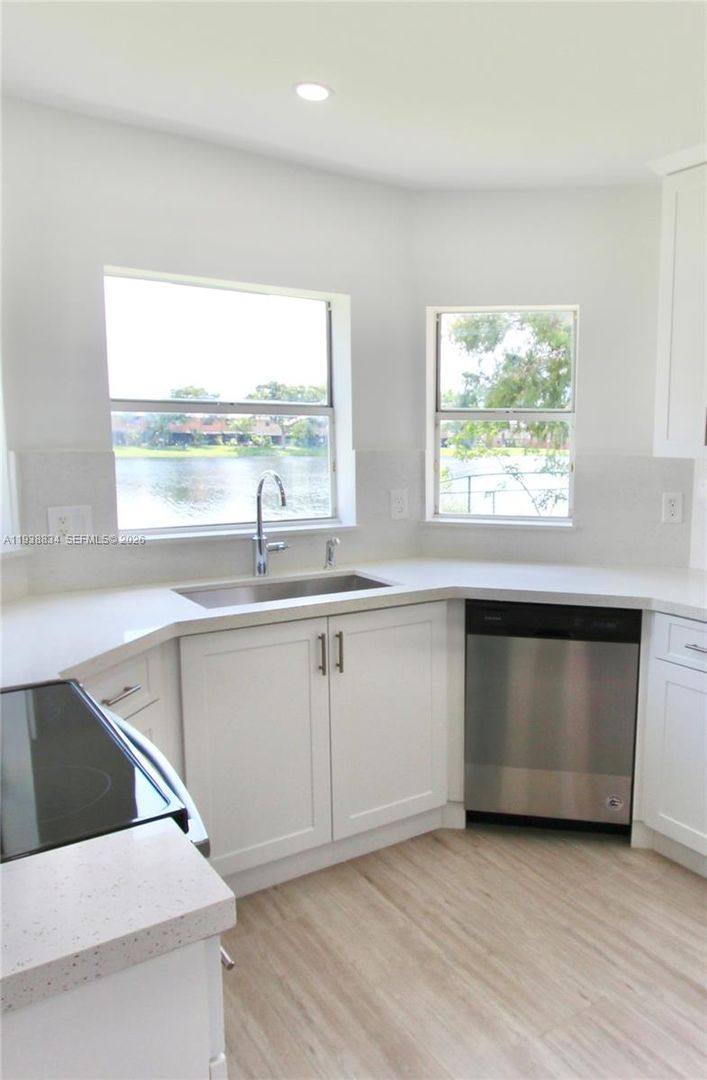 House for rent at 239 NW 107th Ave, Hollywood, FL 33026