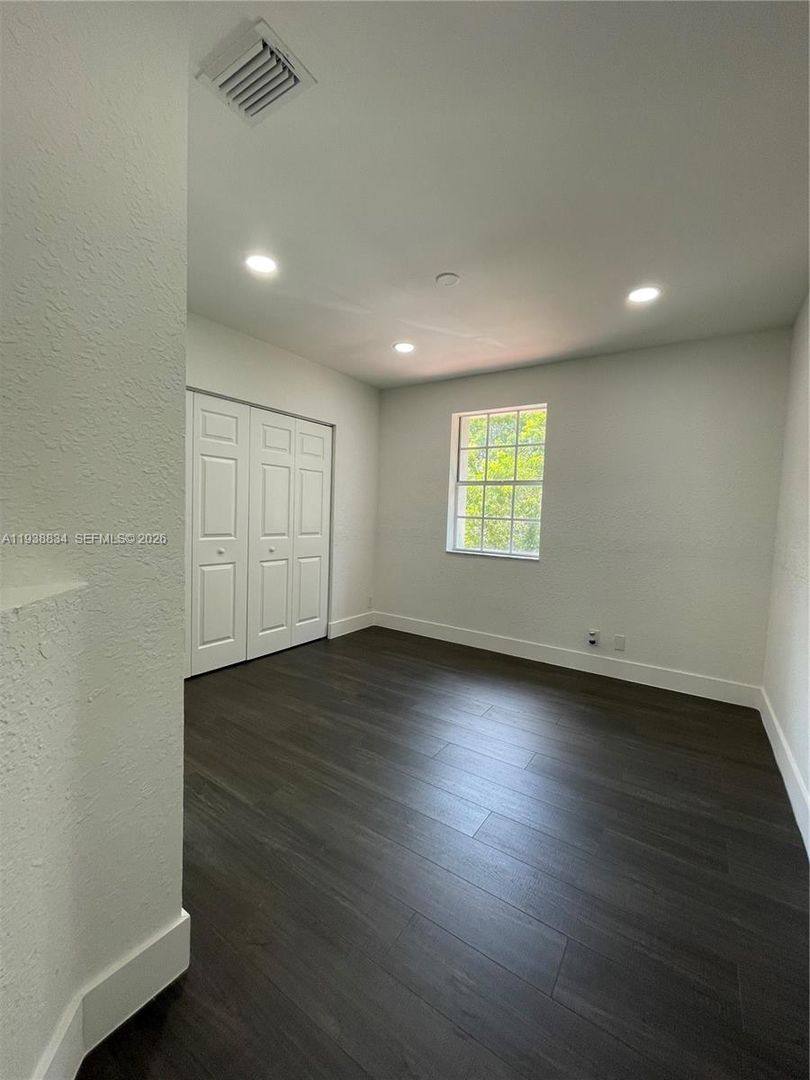 House for rent at 239 NW 107th Ave, Hollywood, FL 33026