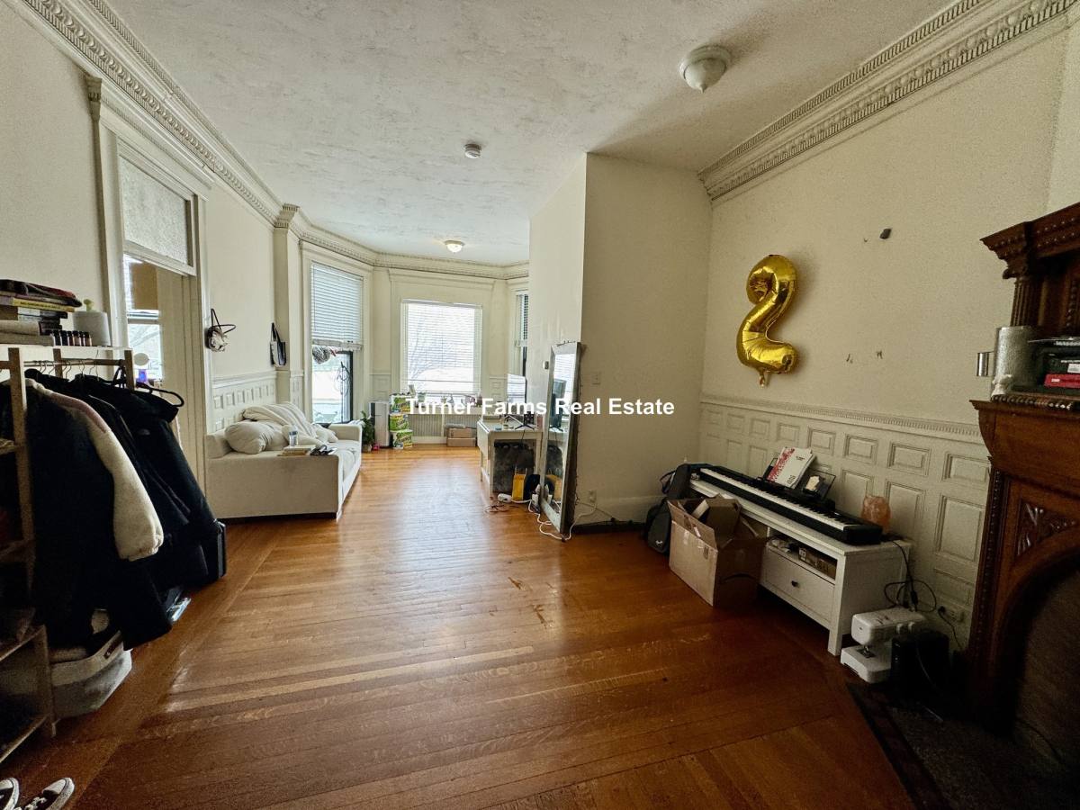 Apartment for rent at 27 Bay State 2R #2R, Boston, MA 02215