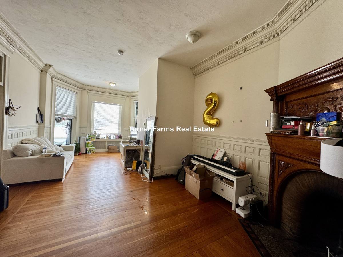 Apartment for rent at 27 Bay State 2R #2R, Boston, MA 02215