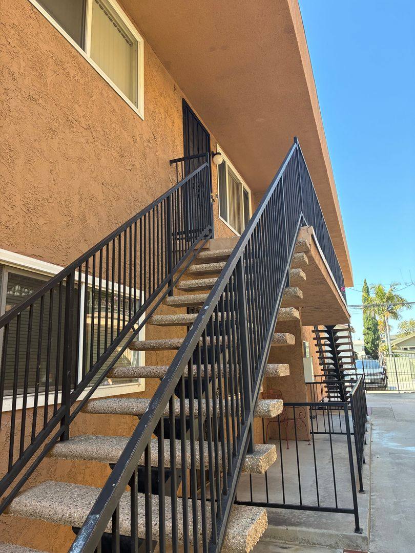 Apartment for rent at 3027 E 6th St, Long Beach, CA 90814