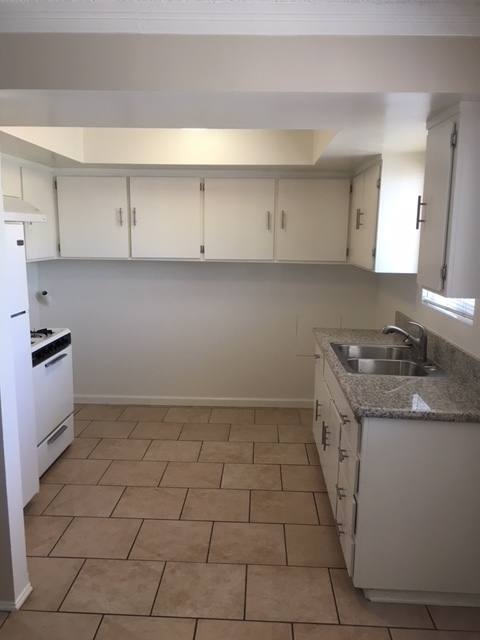 Apartment for rent at 3027 E 6th St, Long Beach, CA 90814