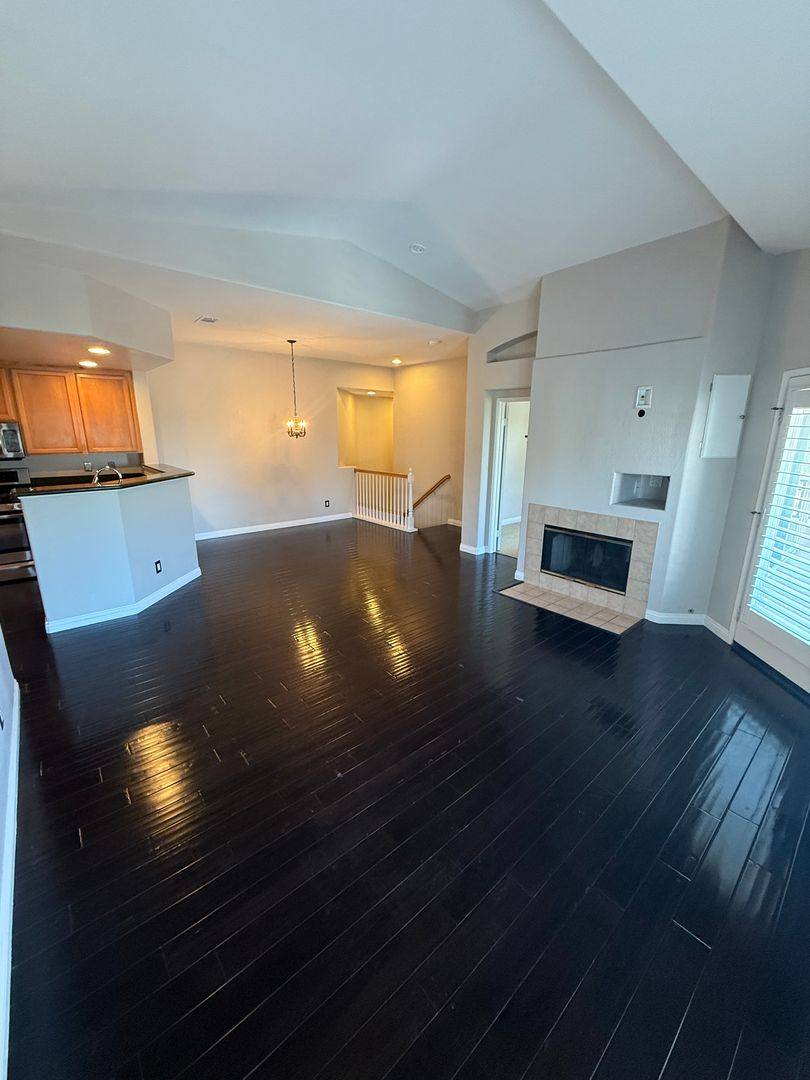 Townhouse for rent at 795 Caminito Valiente, Chula Vista, CA 91911