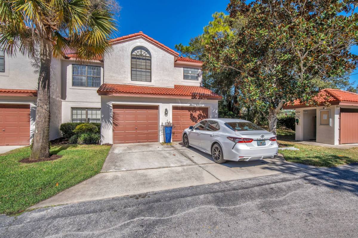 Condo for rent at 550 Via Del Oro Dr, Altamonte Springs, FL 32714