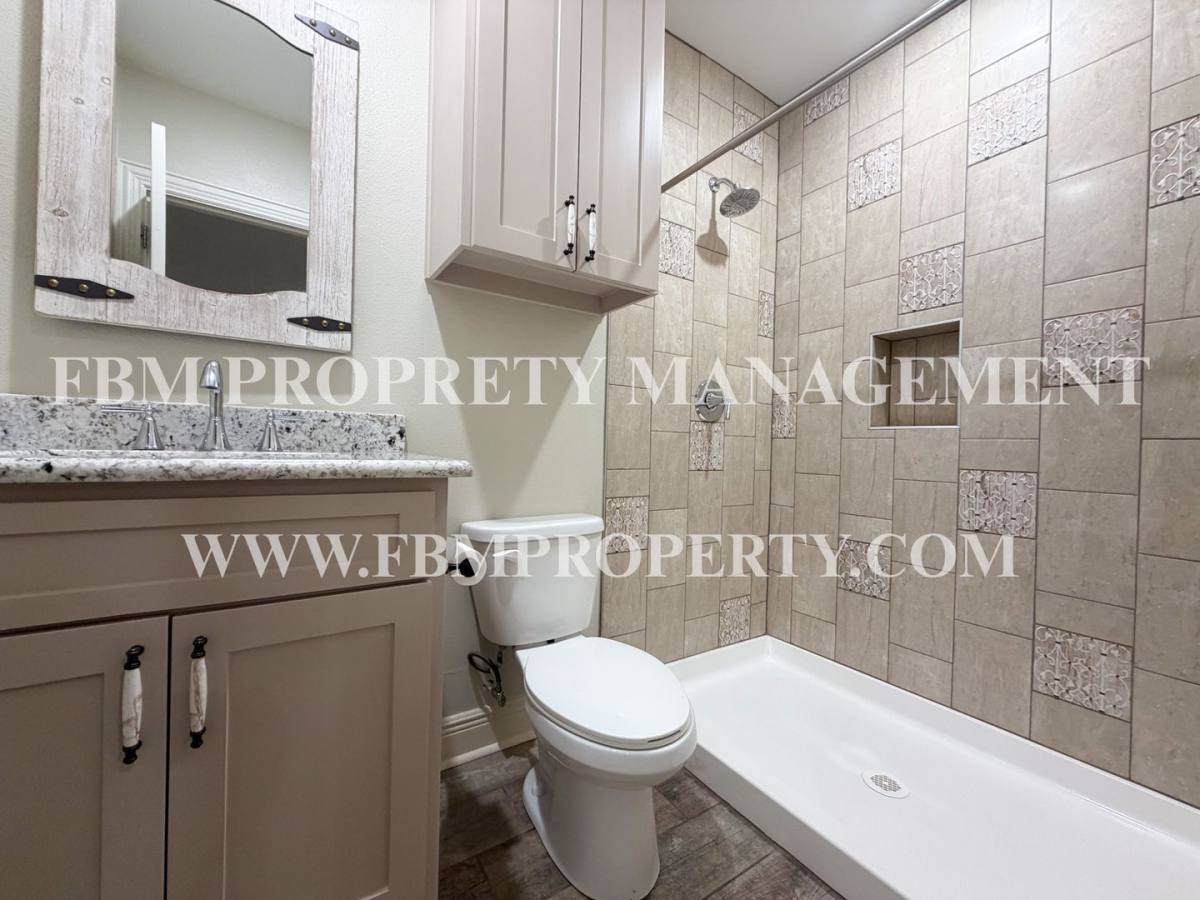House for rent at 338 Post Oak Dr, Corsicana, TX 75110