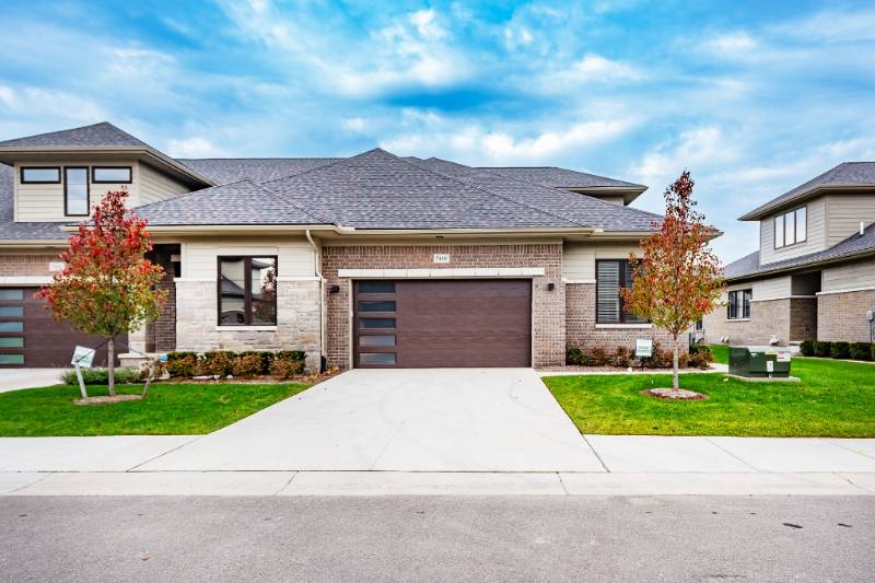 Apartment for rent at 7488 Gramercy Circle, West Bloomfield, MI 48322