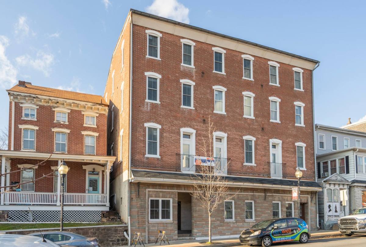 Apartment for rent at 337-339 Main St, Royersford, PA 19468