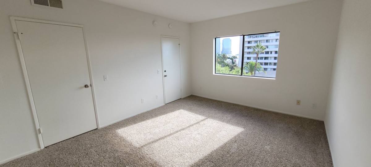 Apartment for rent at 1293 S Beverly Glen Blvd, Los Angeles, CA 90024