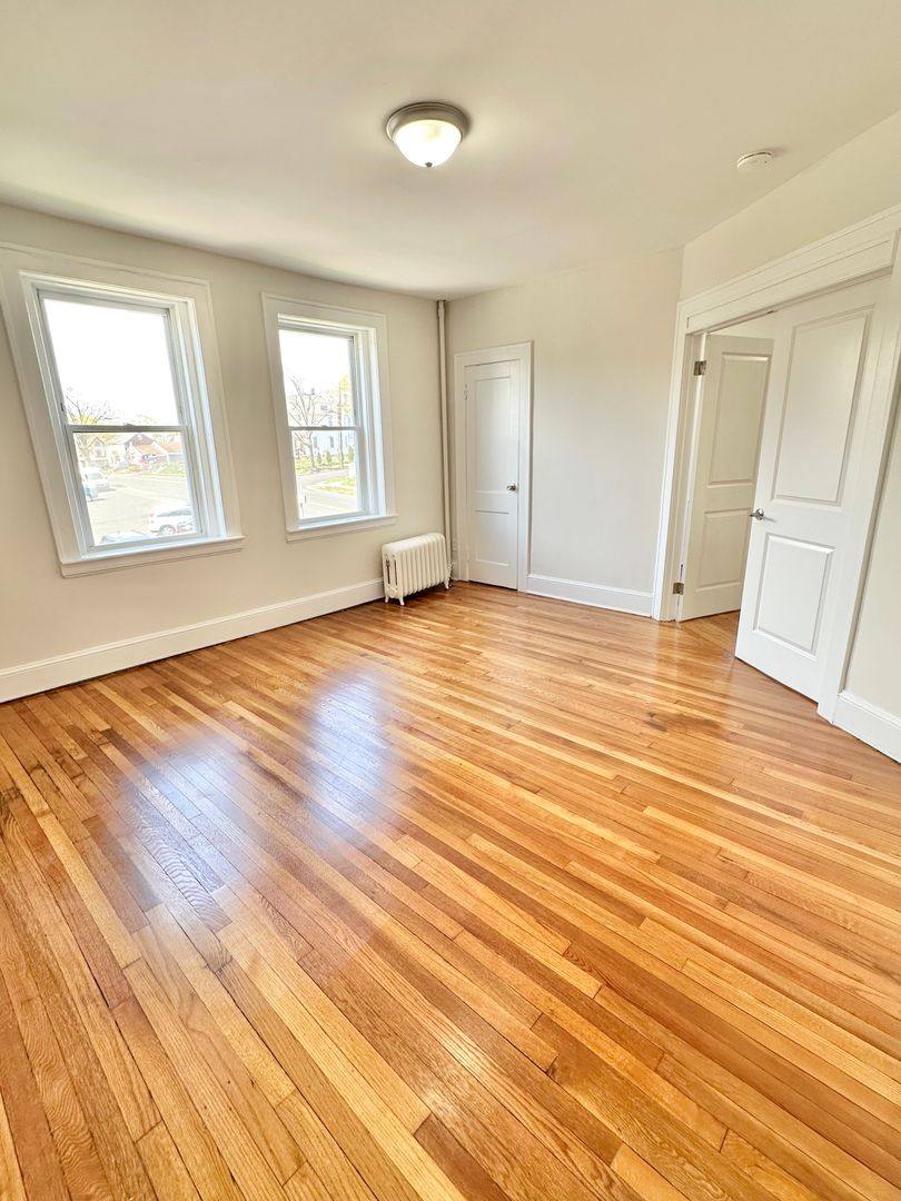 Apartment for rent at 90 Monroe St, New Britain, CT 06051