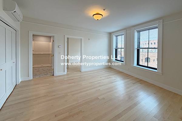 Apartment for rent at 105 Paige St #310, Lowell, MA 01852