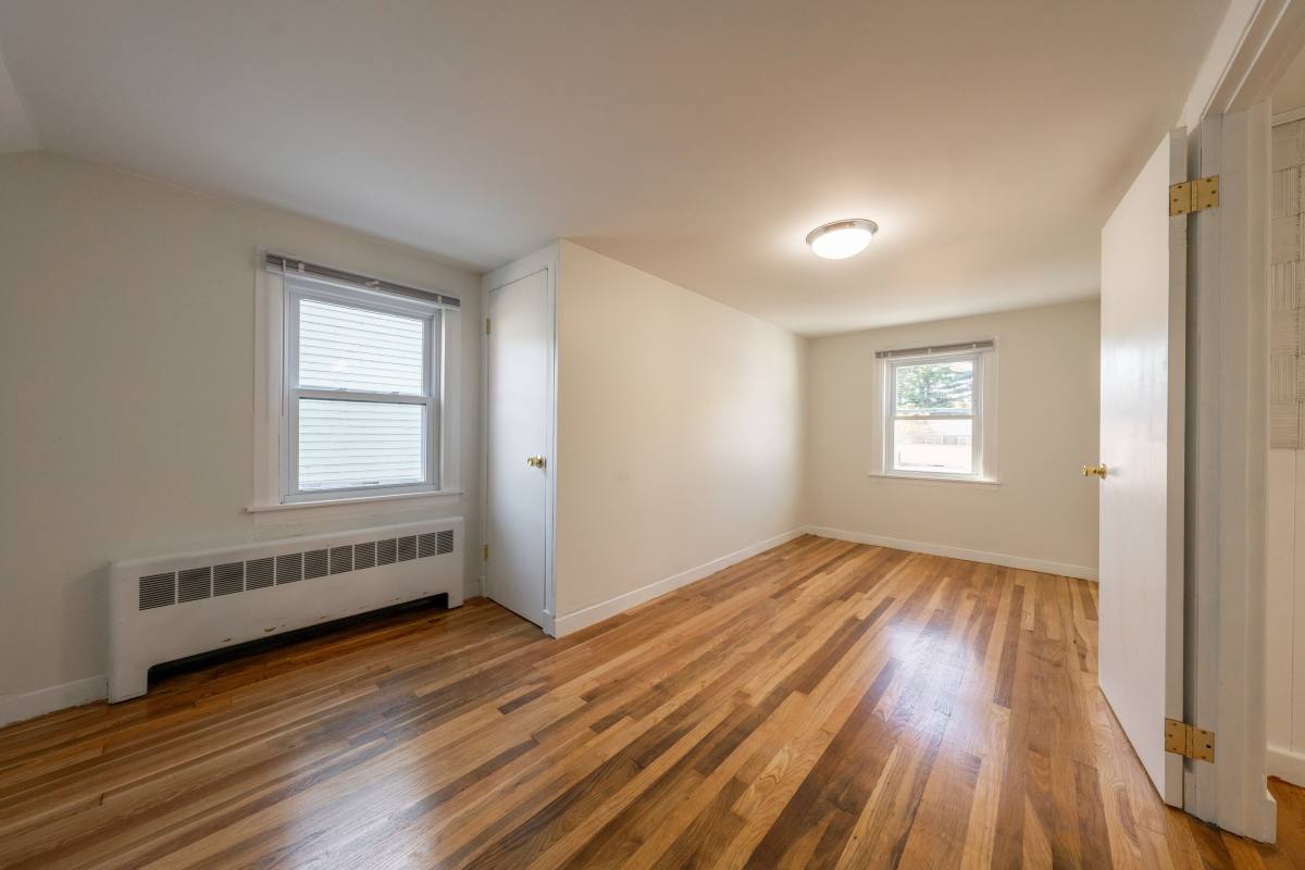 Apartment for rent at 170 Seminole Ave, Waltham, MA 02451
