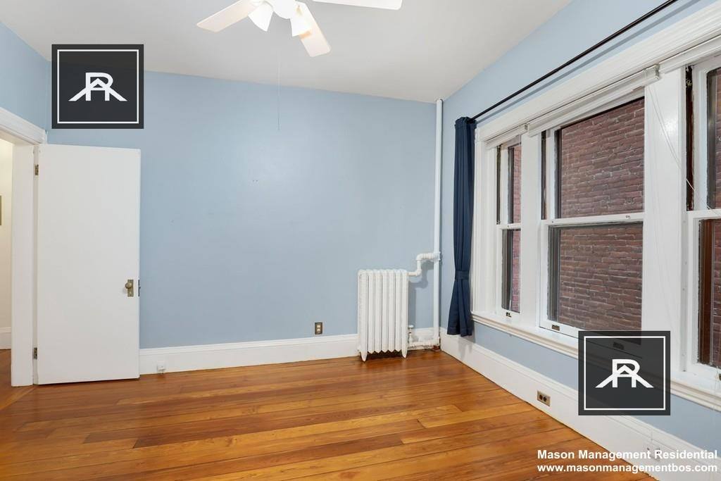 Apartment for rent at 121 Park St #1, Brookline, MA 02446