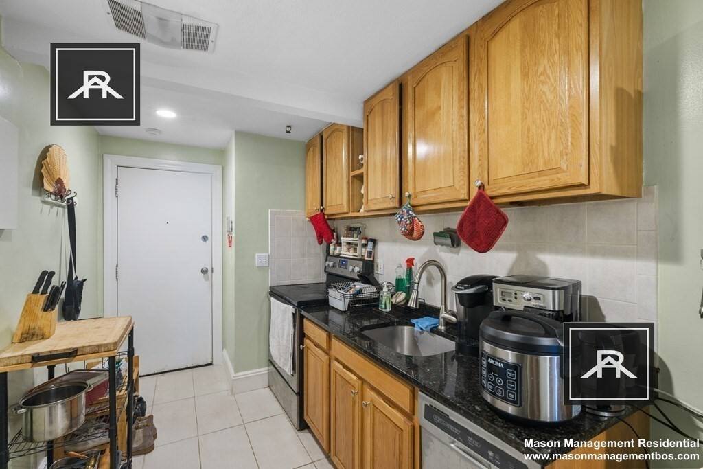 Apartment for rent at 58 Park Vale Ave #12, Allston, MA 02134