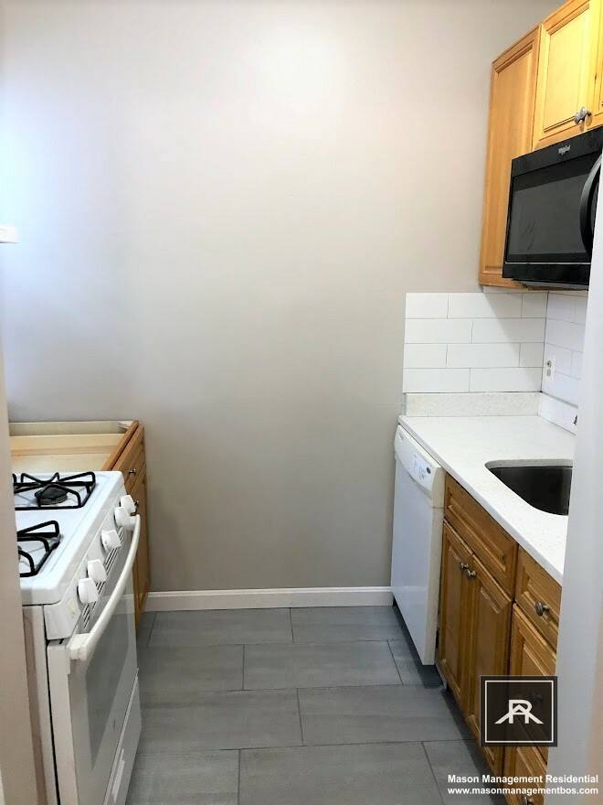 Apartment for rent at 34 Reedsdale St #6, Allston, MA 02134