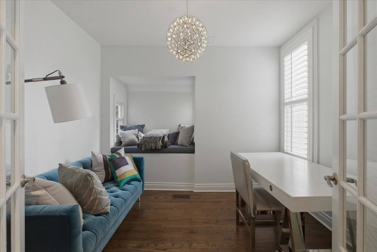 Apartment for rent at 1828 W Berenice Ave, Chicago, IL 60613