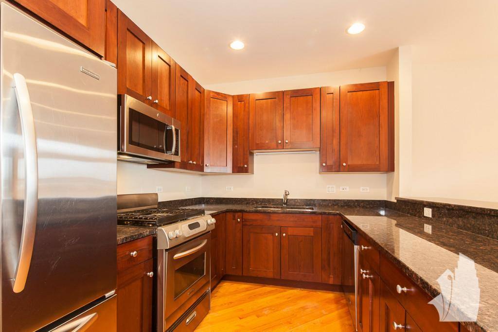 Apartment for rent at 3829 N Southport Ave #1, Chicago, IL 60613