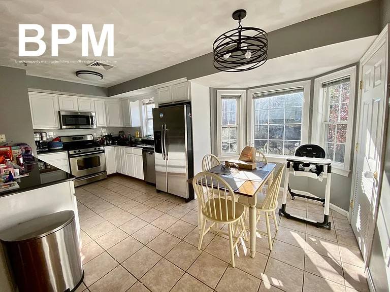 Townhouse for rent at 2 Ricciuti Dr #5, Quincy, MA 02169