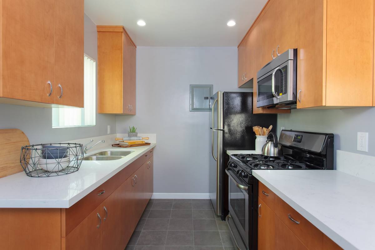 Apartment for rent at 789 E Villa St, Pasadena, CA 91101