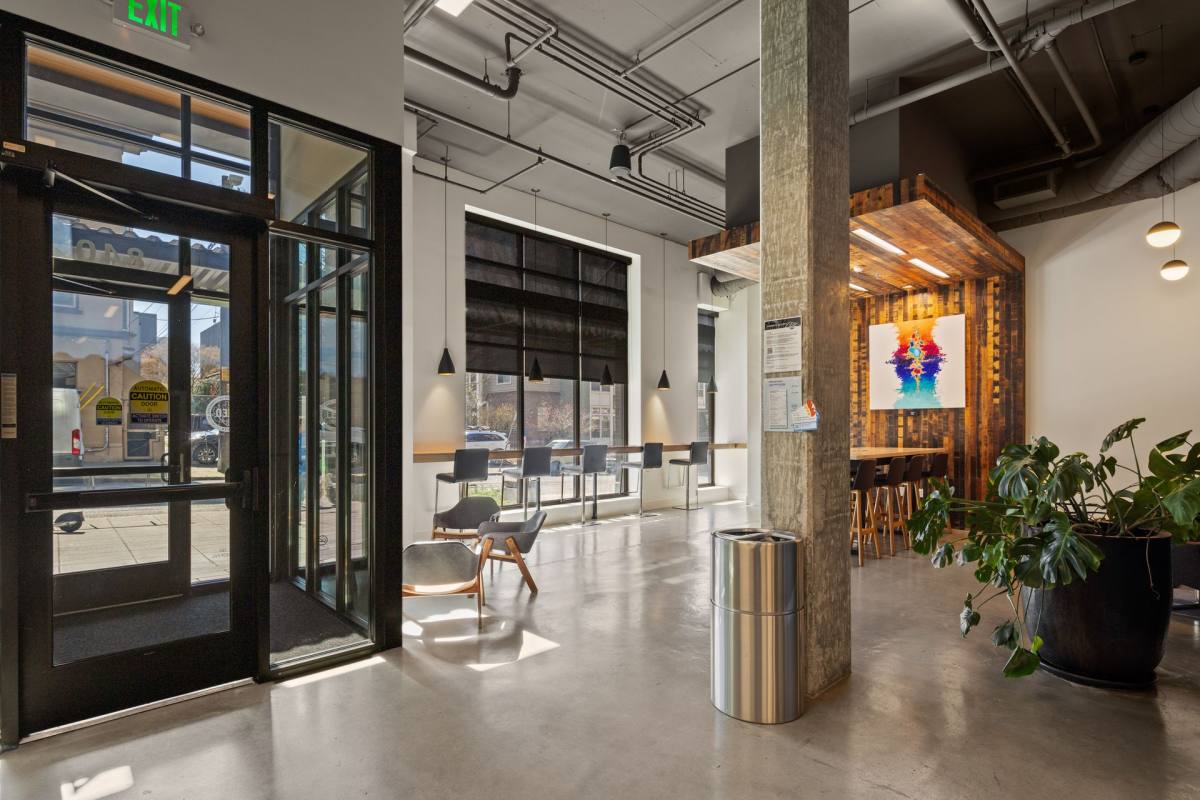 Apartment for rent at 840 E Denny Way, Seattle, WA 98122