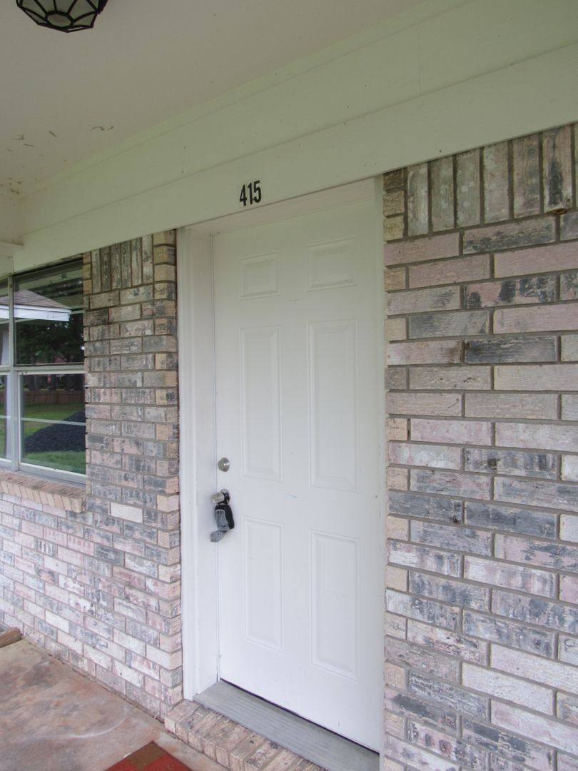 House for rent at 415 Waymack Dr, Cabot, AR 72023