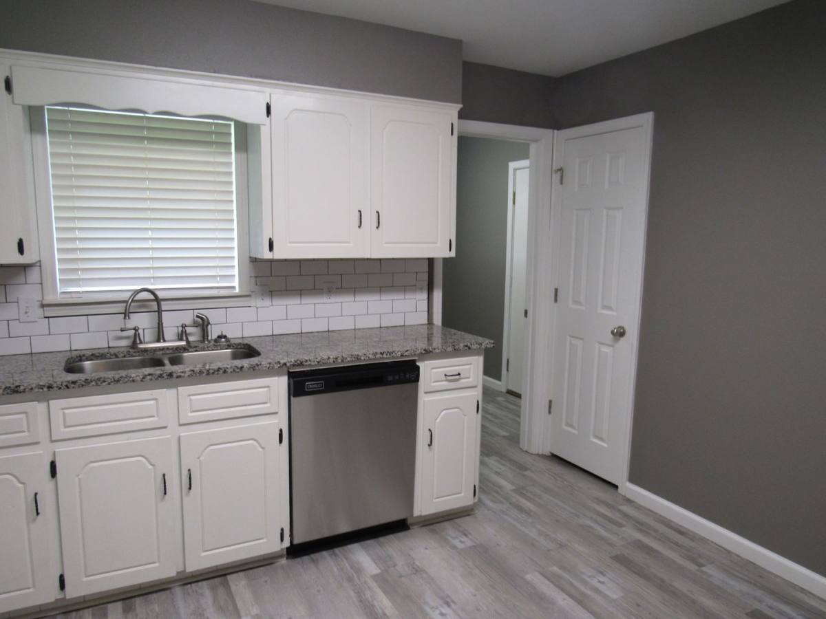 House for rent at 415 Waymack Dr, Cabot, AR 72023
