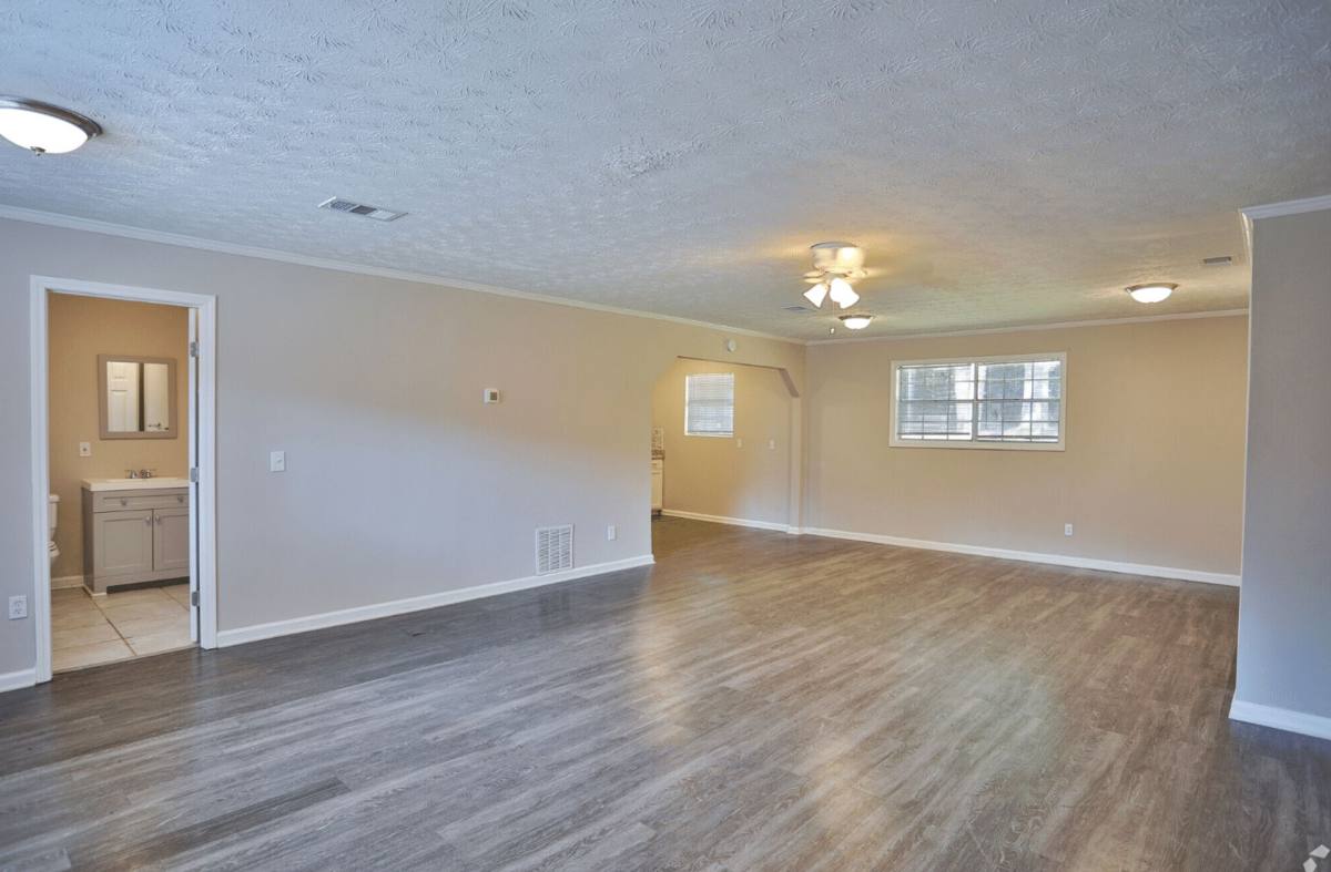 Townhouse for rent at 2500 Pleasant Hill Rd SW, Atlanta, GA 30349