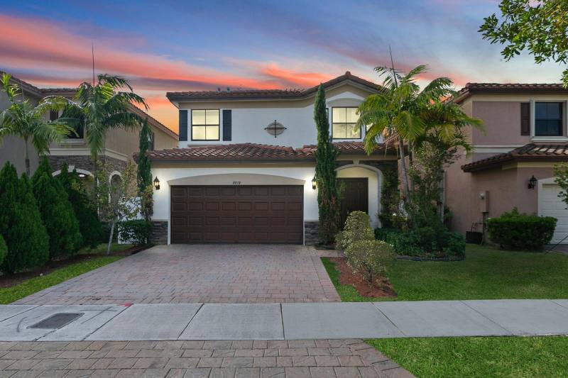 House for rent at 8878 W 33 Ave, Hialeah, FL 33018