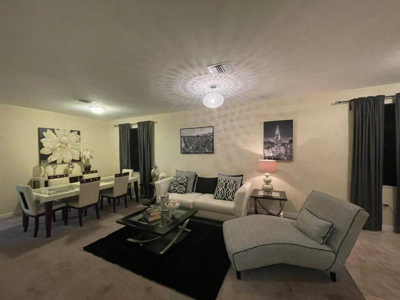 House for rent at 8878 W 33 Ave, Hialeah, FL 33018