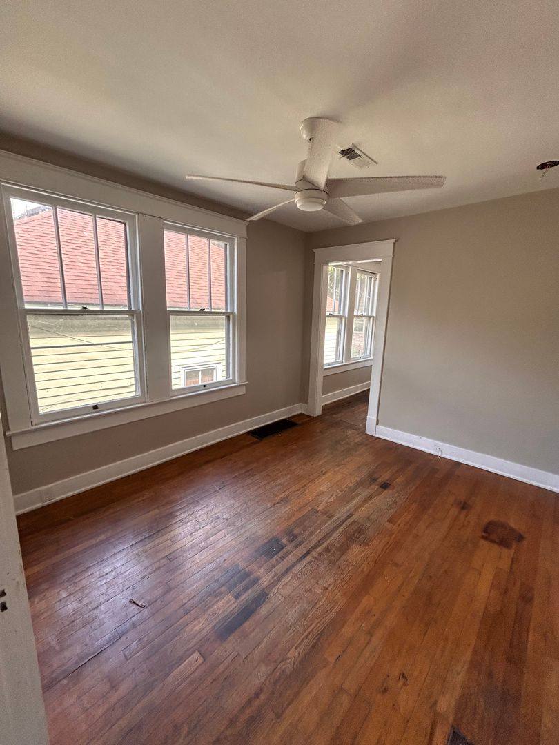 Apartment for rent at 605 Gill Ave, Knoxville, TN 37917