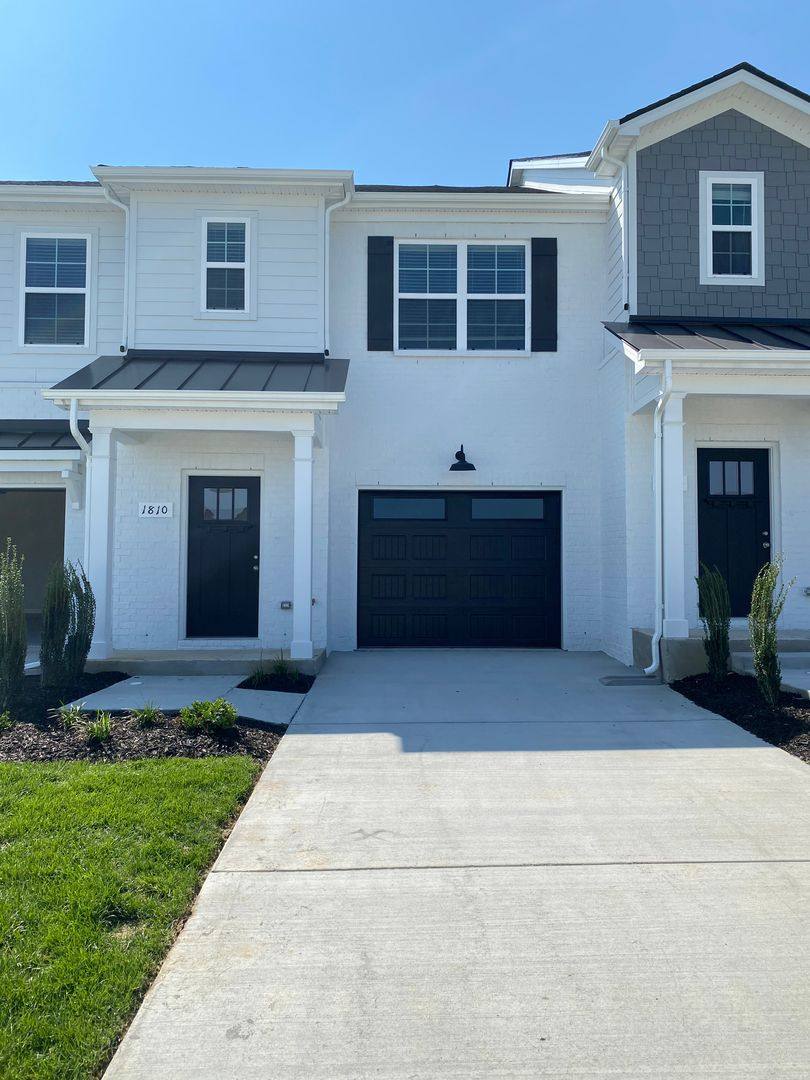 House for rent at 1808 Streamsong Dr, Murfreesboro, TN 37127