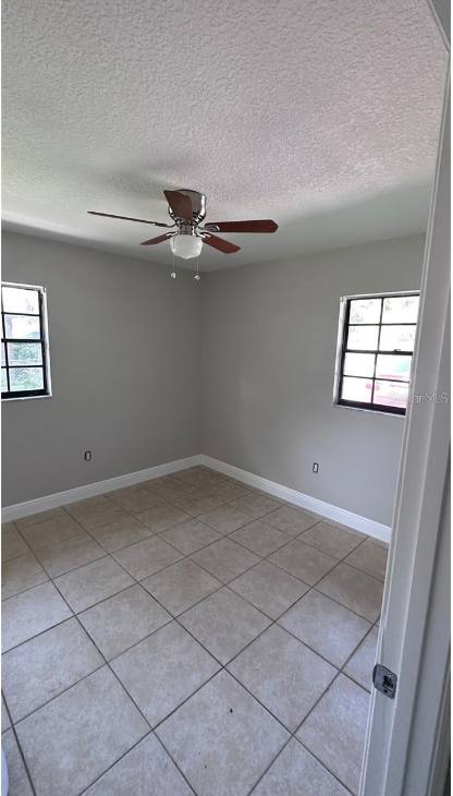 Apartment for rent at 210 N Lone Oak Dr #1, Leesburg, FL 34748