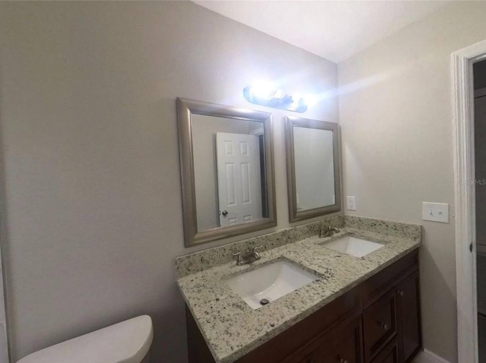 Apartment for rent at 210 N Lone Oak Dr #1, Leesburg, FL 34748