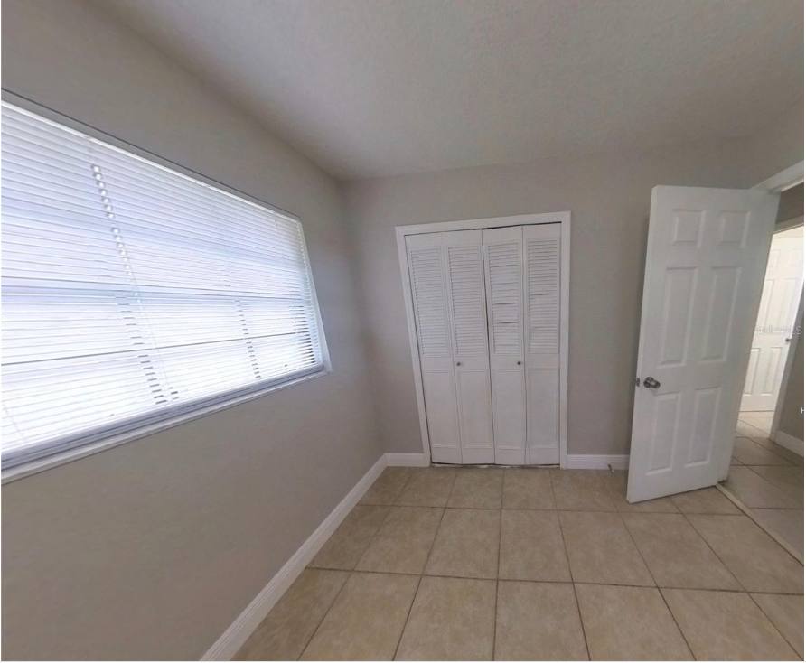 Apartment for rent at 210 N Lone Oak Dr #1, Leesburg, FL 34748